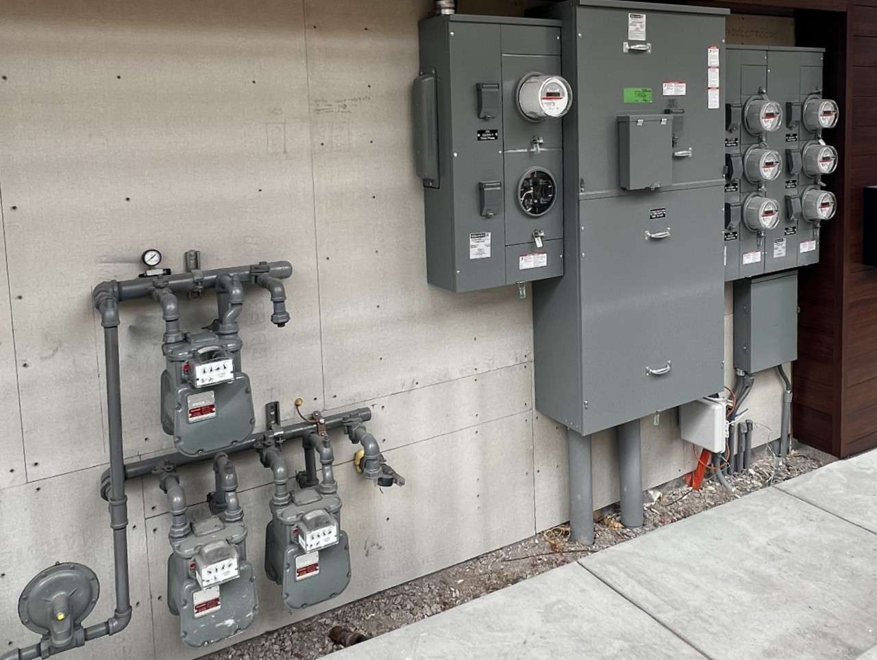 Holland Electric - Electric Panel